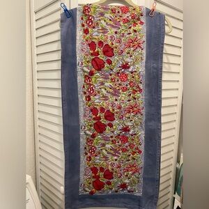 COULEUR NATURE 100% Cotton “Jardin Floral Table Runner” 16x72” Blue/Rose NWOT